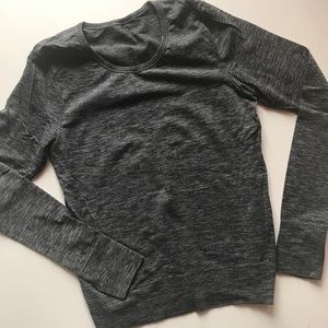 Lululemon long sleeve swiftly loose fit : rare